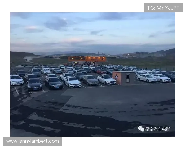 星空足球俱乐部官网：官方网站导航与重要通知公告汇总